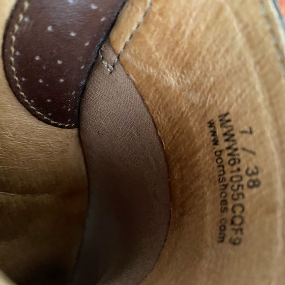 Born Clogs (Women) - Picture 2 of 4